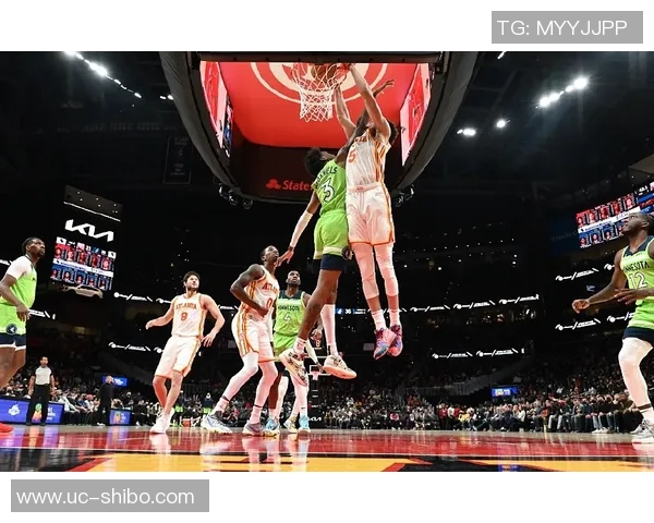 文班亚马半场表现起伏6分2板2帽5助攻却伴随4次失误